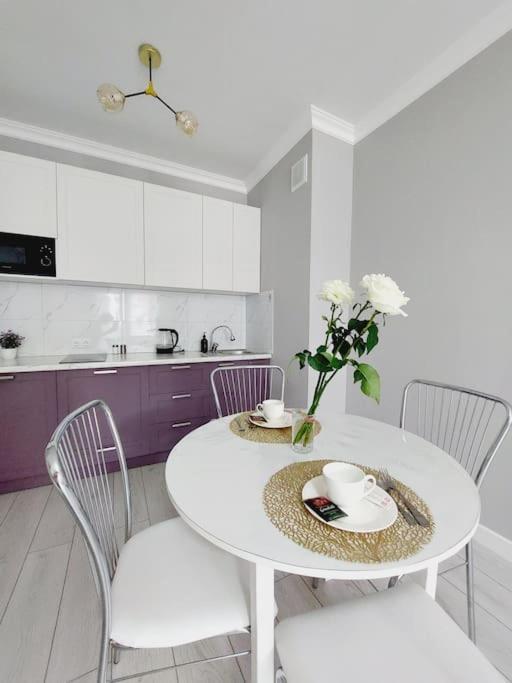 Жк Only Sun В 10 Минутах От Аэропорта Appartement Astana Buitenkant foto